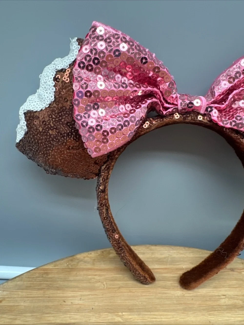 Official Disney Park Ears - Minnie Mouse - Ice Cream Bar  & Pink Sequin‎ Bow